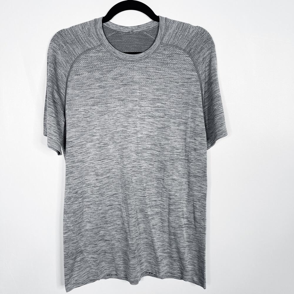 Lululemon Mens Medium M Gray Slate White Metal Vent Tech Short Sleeve Shirt 2.0